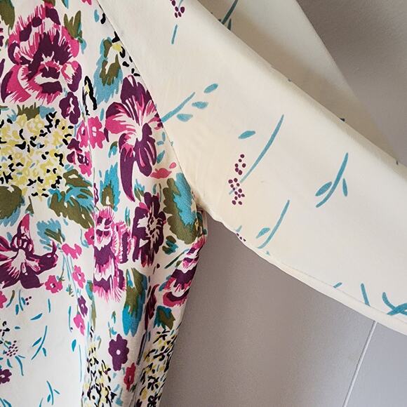 81 Poppies 100% Silk Boho Cottage Vintage Lightweight Floral Blouse 4 - Picture 7 of 11